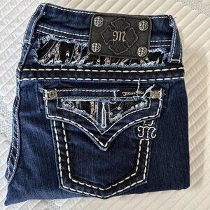Miss Me Dark Wash Low Rise Skinny Blue Jeans Size 29 JE5639SL Embellished